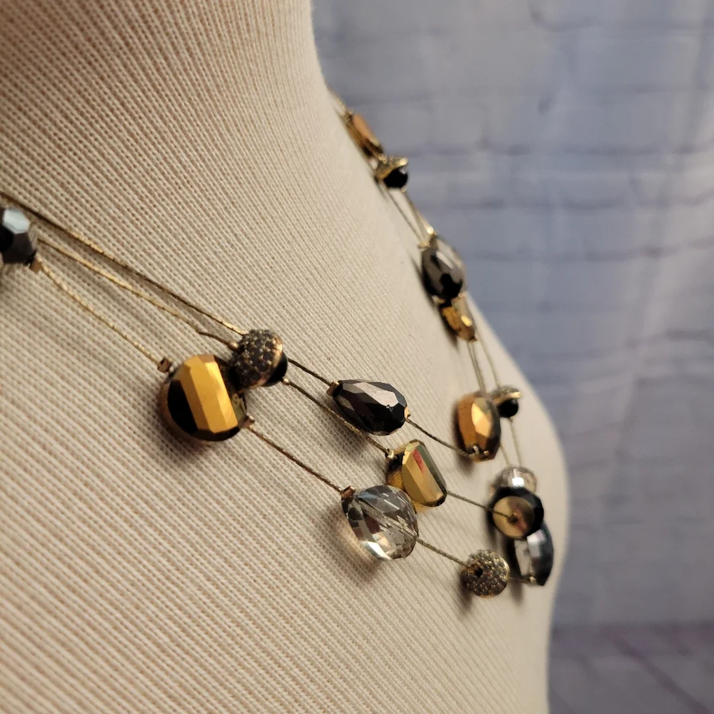 Layered Multicolored Metalic Glass Beaded Necklace - Picture 2 of 4